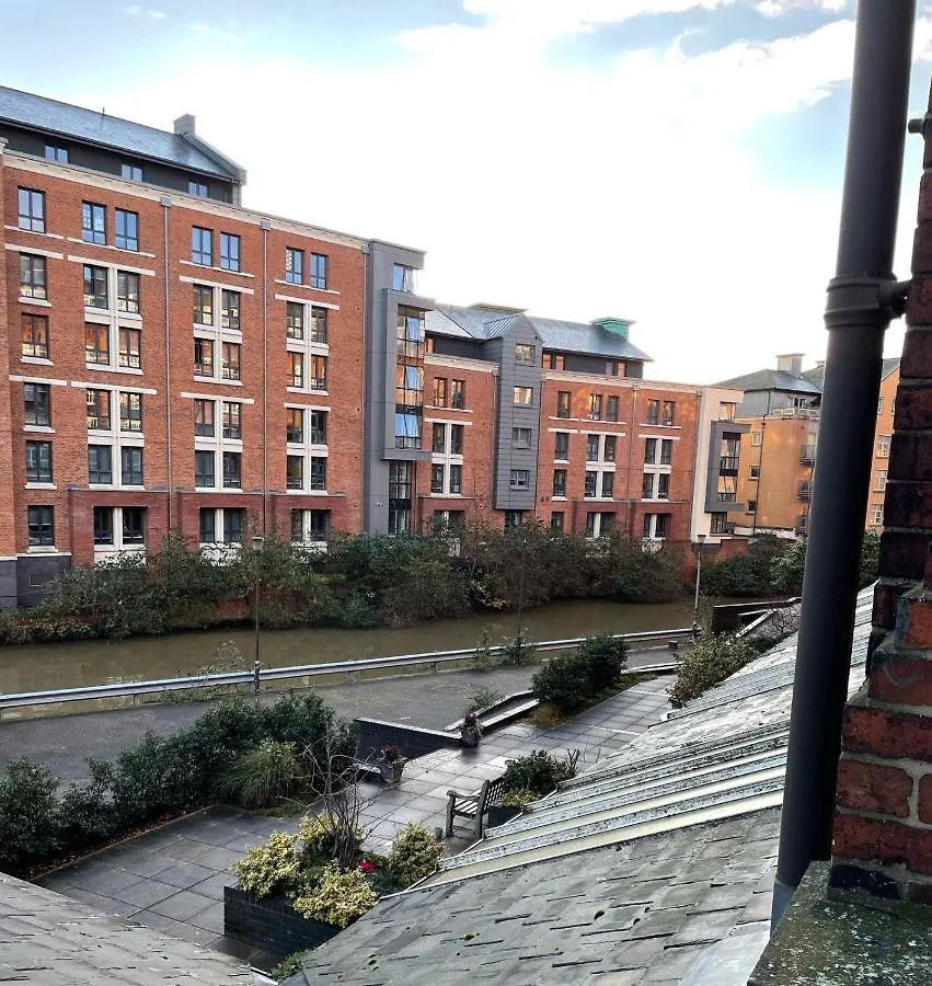 Staycation York At 62A Cocoa Suites Apartment